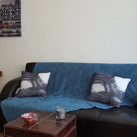 Ideal Location At The Heart Of Centre